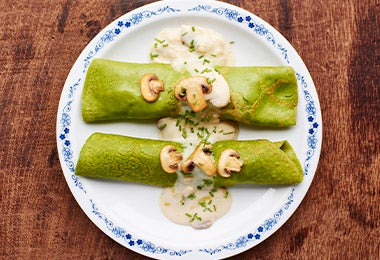 Wrap de espinacas con champiñones