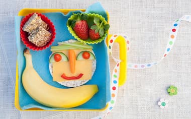 Un desayuno para niños muy divertido Un desayuno para niños muy divertido