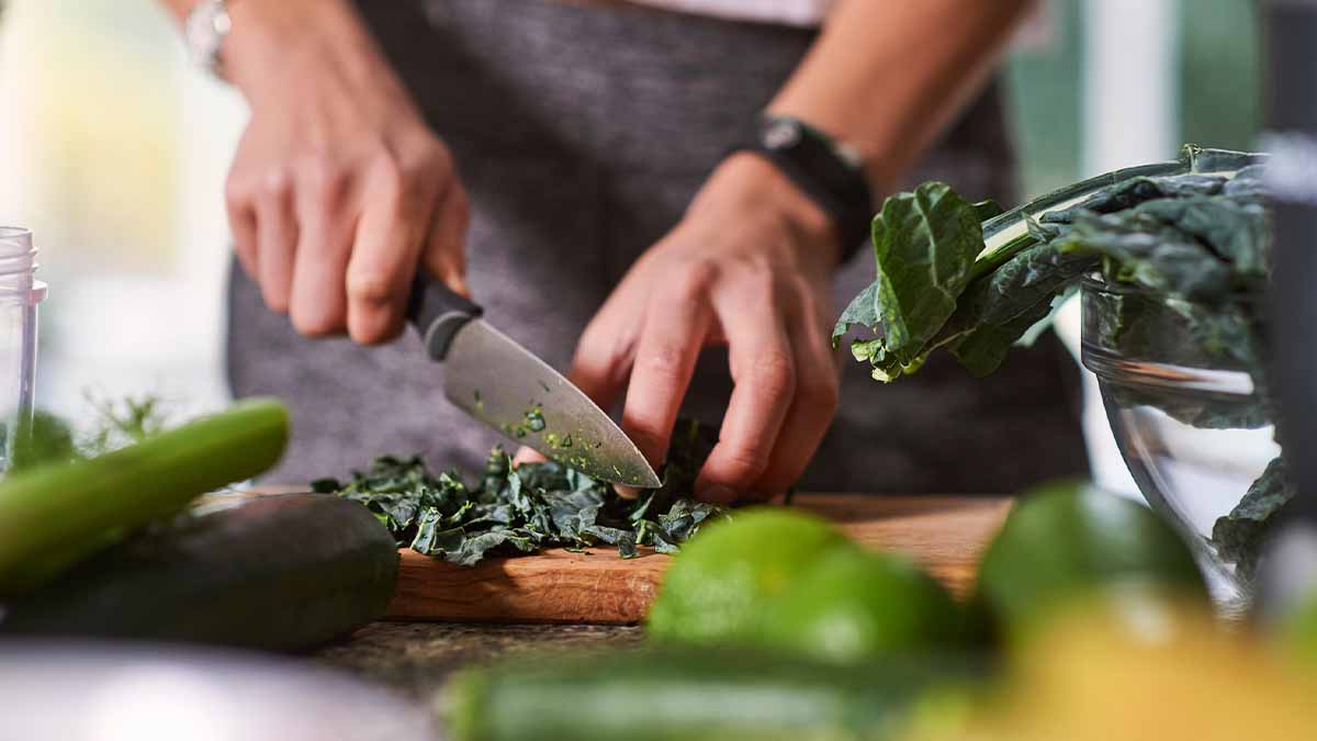 Por qué algunos chefs prefieren los cuchillos de acero al carbono?