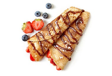 Crepes de frutas de la comida francesa.