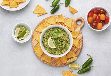 Comidas fritas totopos con guacamole México 