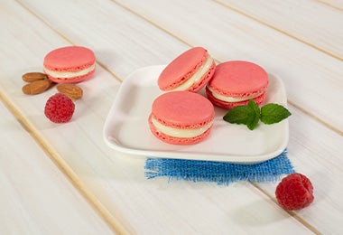 Macarons de frutos rojos