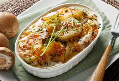 Papas con queso gratinado en microondas con grill