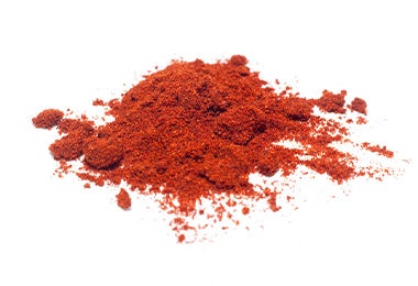  La paprika, usualmente, es de color rojo.