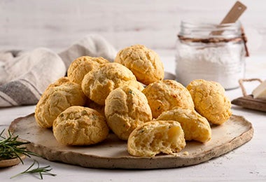 Pequeñas bolitas de pan de yuca