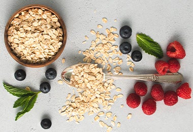 Las recetas con avena y frutas son deliciosas y muy populares