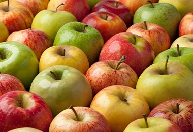 Las manzanas son unos de los rellenos más comunes para el strudel.