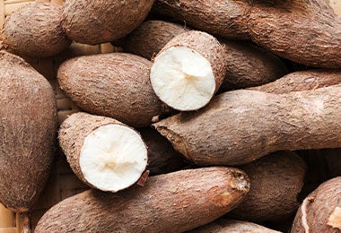 Yuca fresca utilizada para preparar buñuelos de yuca