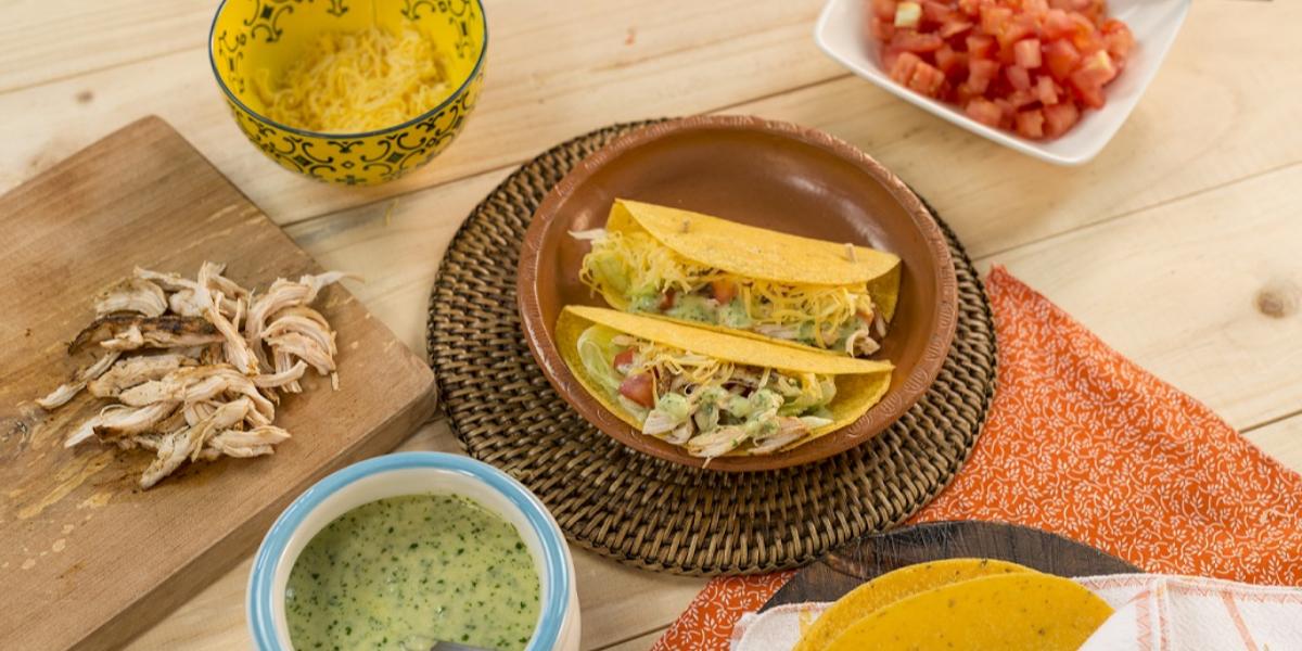 Con esta receta de pollo, prepara deliciosos tacos