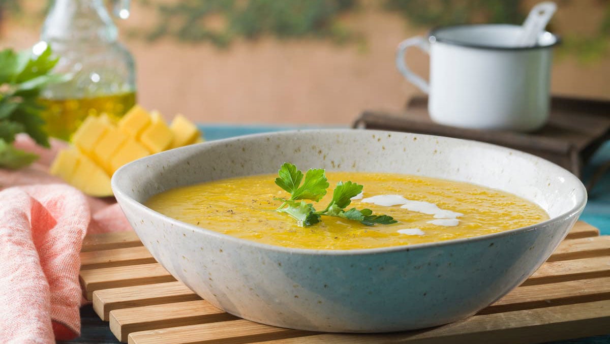 Sopa de mango, jengibre y coco Recetas Nestlé