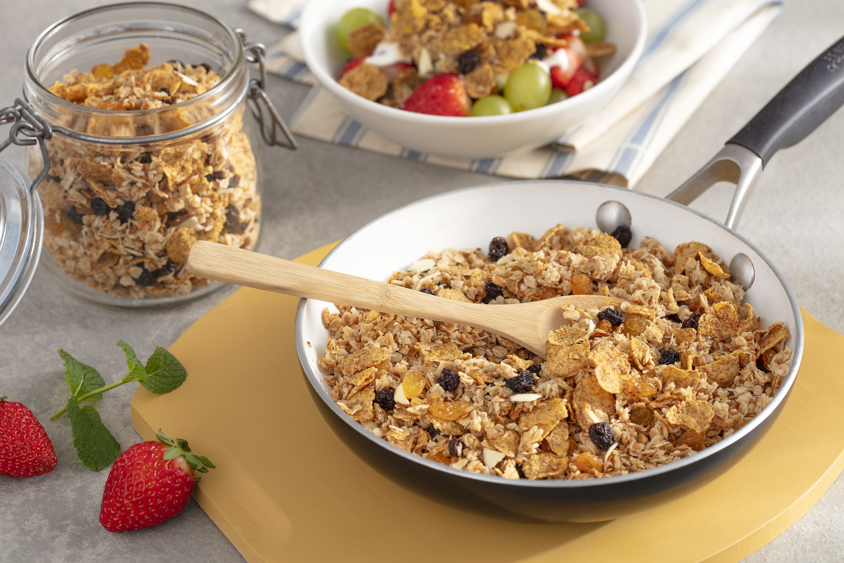Receta Granola con Cereal Fitness® Recetas Nestlé