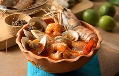 Plato con receta de cazuela de mariscos