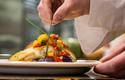 Plato de alta cocina con técnica sous vide