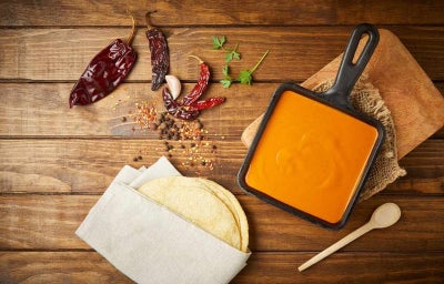 Ají de cayena para hacer un aderezo.