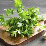 Mesa con vegetales frescos