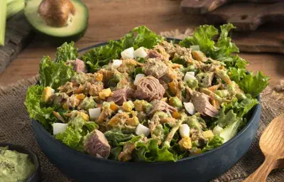 Ensalada Cremosa de Atún Ensalada Cremosa de Atún
