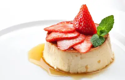 Flan NIDO® 3+ Pre-Escolar y frutas mixtas Flan NIDO® 3+ Pre-Escolar y frutas mixtas