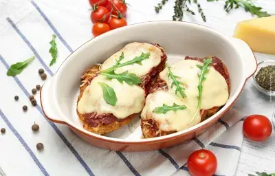 Pollo a la Parmesana Pollo a la Parmesana