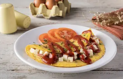 Huevos con Mortadela y Queso Huevos con Mortadela y Queso