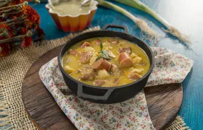 Sopas ecuatorianas mote pata Sopas ecuatorianas mote pata