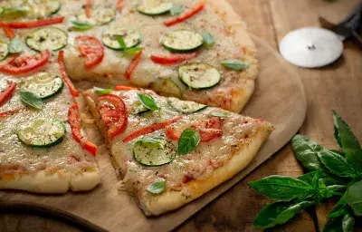 Pizza de Vegetales Pizza de Vegetales