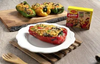 Pimiento relleno de Quinua con Champiñones Pimiento relleno de Quinua con Champiñones