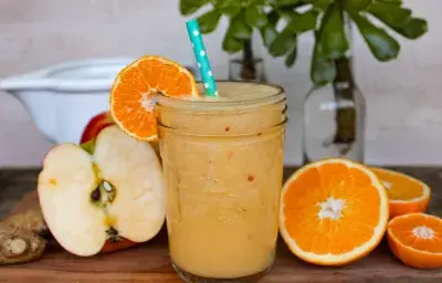 Smoothie de manzana y naranja Smoothie de manzana y naranja
