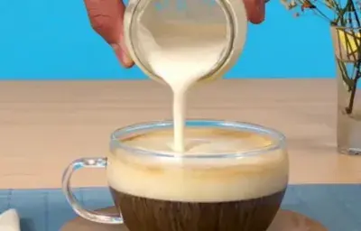 Capuccino con Leche Evaporada La Lechera® Capuccino con Leche Evaporada La Lechera®