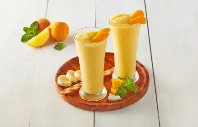 Smoothie de frutas tropicales y avena