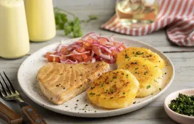 tortillas de zanahoria blanca y filete de corvina