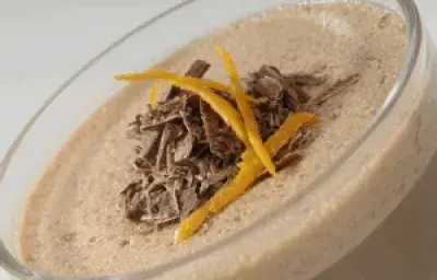 Mousse de chocolate maní y pistacho Mousse de chocolate maní y pistacho