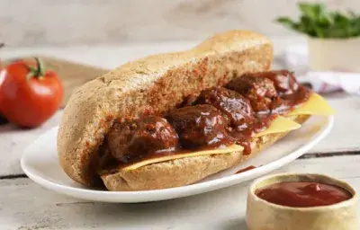 Sanduche de Albóndigas Sanduche de Albóndigas