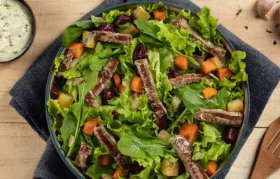Ensalada de hojas verdes Ensalada de hojas verdes