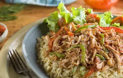 Ropa Vieja de Pollo en olla lenta Ropa Vieja de Pollo en olla lenta