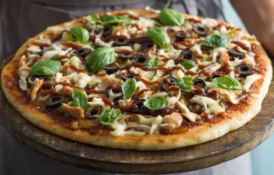 Pizza de pollo BBQ Pizza de pollo BBQ