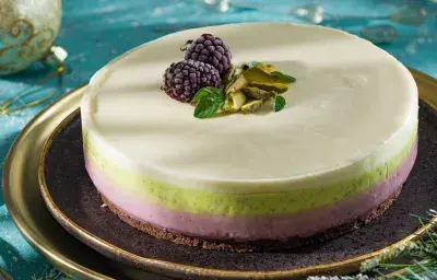 Rico postre fácil de Cheesecake Navideño Rico postre fácil de Cheesecake Navideño