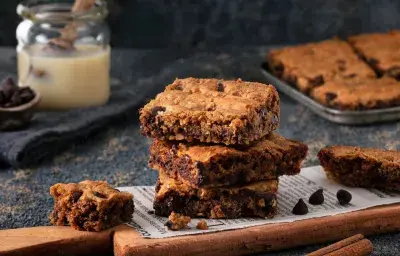Blondies de Canela y Chispas de Chocolate Blondies de Canela y Chispas de Chocolate