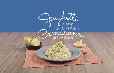SPAGUETTI EN SALSA DE PARMESANO Y CAMARONES EN VINO BLANCO SPAGUETTI EN SALSA DE PARMESANO Y CAMARONES EN VINO BLANCO