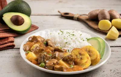 Estofado de Carne Estofado de Carne