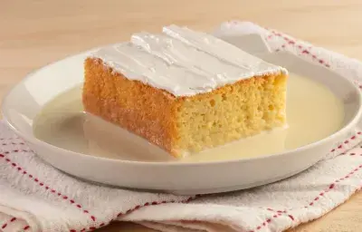 Increíbles receta de postre tres Leches LA LECHERA® Increíbles receta de postre tres Leches LA LECHERA®