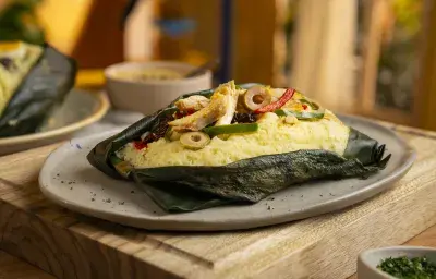 Tamal de papa con ají de papa de sambo