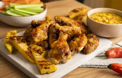 Alitas de pollo hawaianas picantes