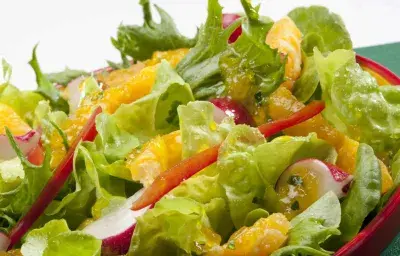 Deliciosa receta de ensalada con naranja
