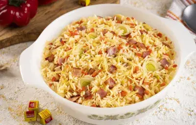 Arroz con fideo y tocino