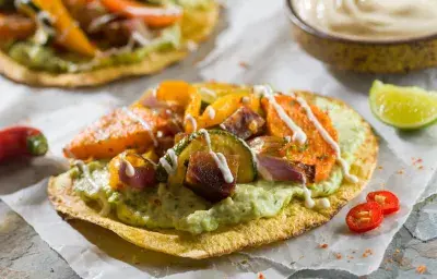 Tostadas con vegetales Rostizados