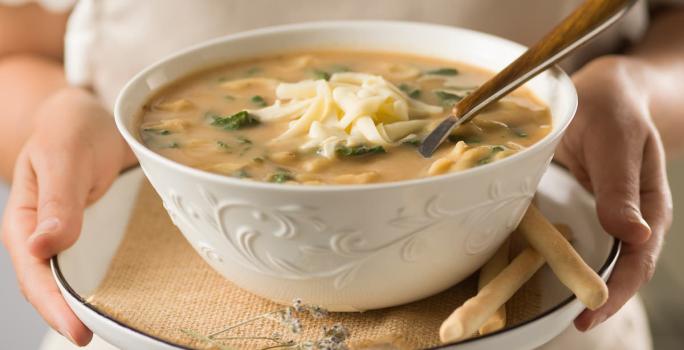 Sopa de queso y acelga