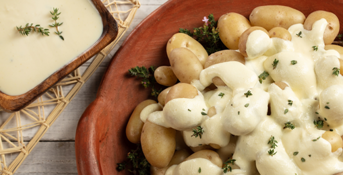 Papas con Salsa de Queso