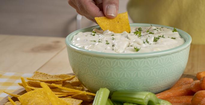 Dip cremoso de queso azul