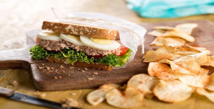 Sándwich de atún