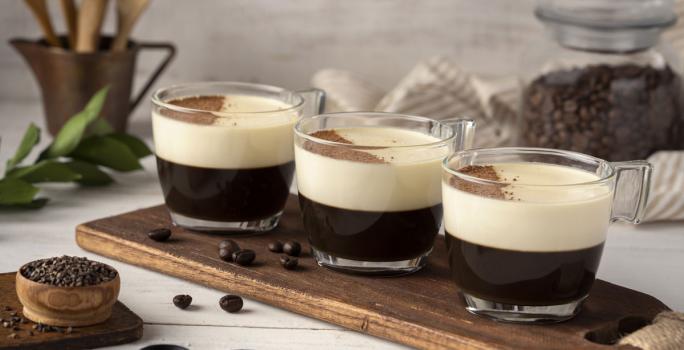 Postre  NESCAFÉ® con Leche